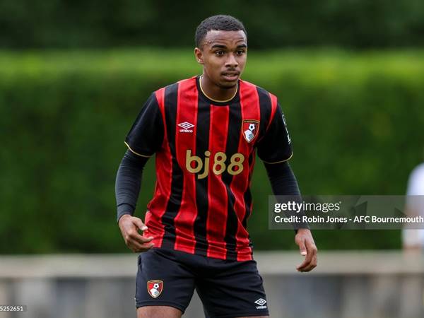 Tiềm năng phát triển rộng mở của Eli Junior Kroupi